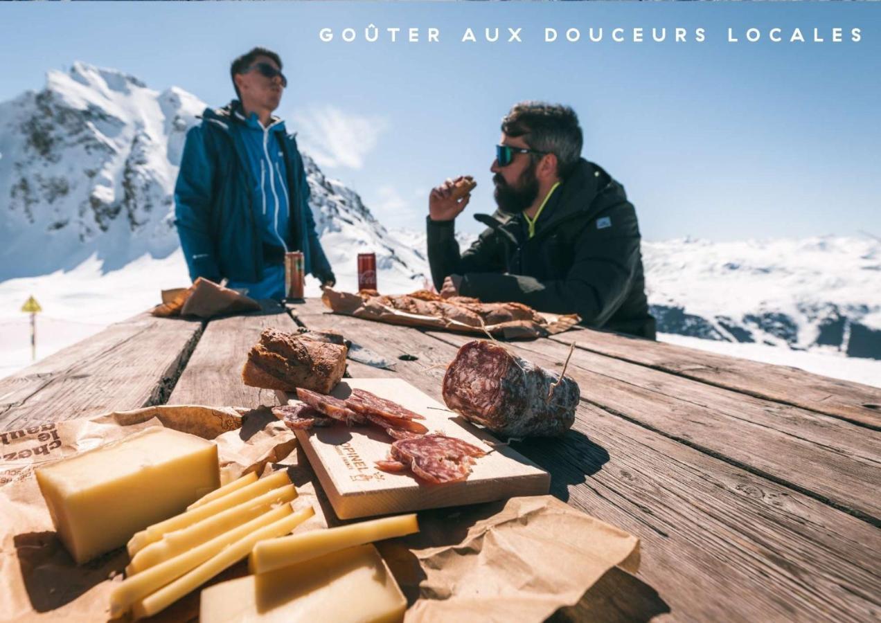 Ecrin Blanc Resort Courchevel - Aquapark Екстер'єр фото
