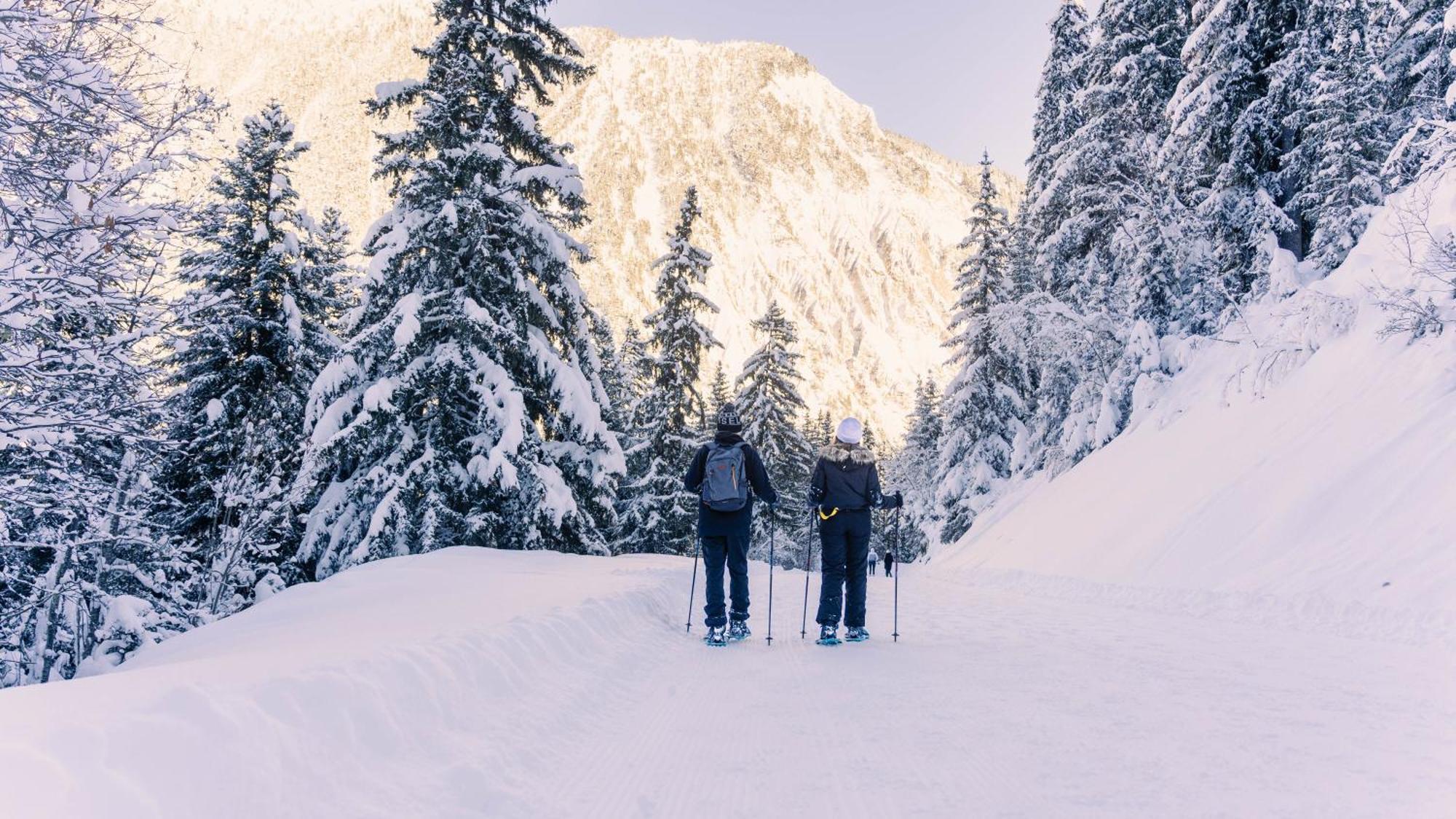 Ecrin Blanc Resort Courchevel - Aquapark Екстер'єр фото